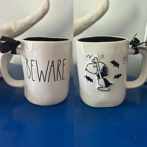 Rae Dunn Peanuts Snoopy Beware Vampire Bats Double Sided Halloween Mug